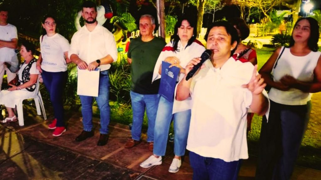 Caminhada pela Paz reúne centenas de pessoas no centro de Cáceres/MT