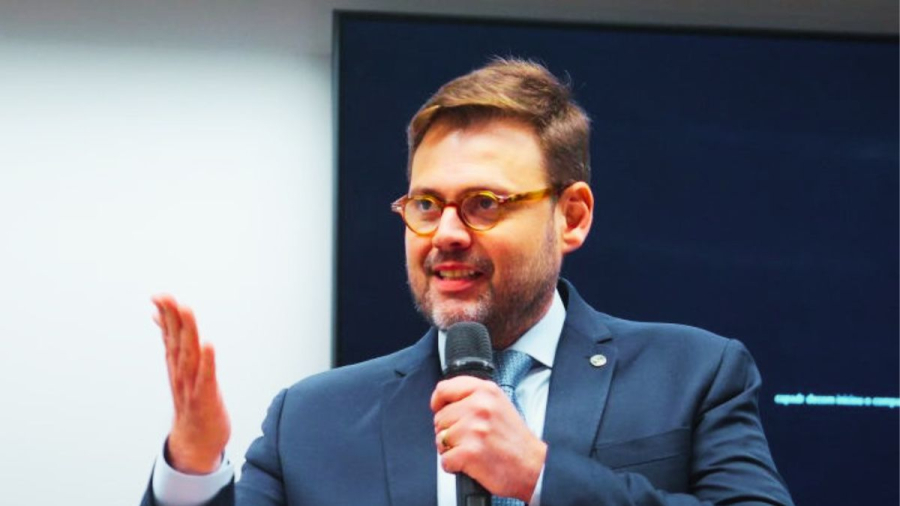 Pesquisa MT Dados aponta Irajá Lacerda como principal nome da Região Oeste e reforça suas chances reais de eleição para a Câmara Federal