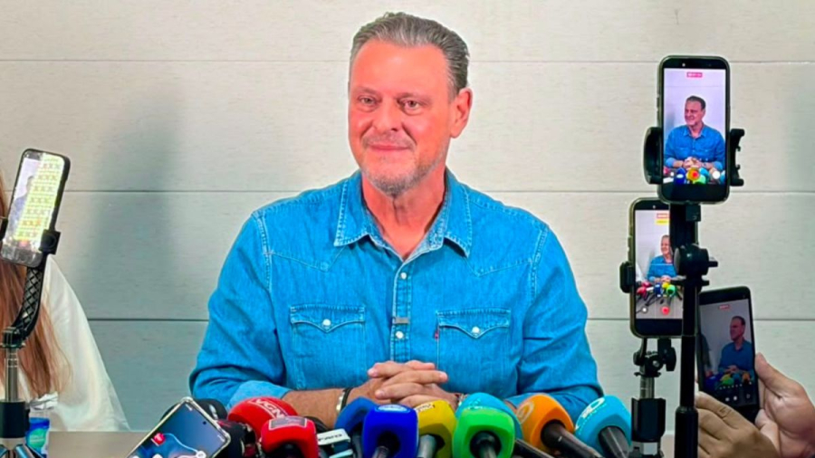 Fávaro aciona Justiça Eleitoral e denuncia campanha difamatória